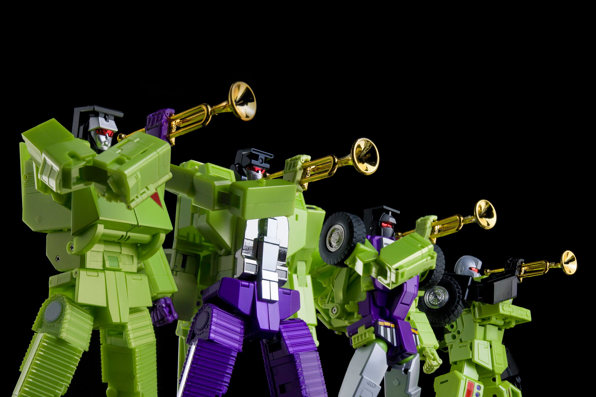 X-Transbots Master X - MX-45 Razor – ToyDojo