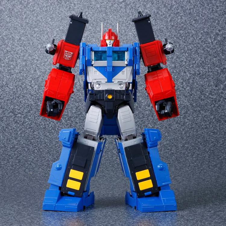 Transformers Masterpiece MP-31 Delta Magnus - Diaclone recolor of